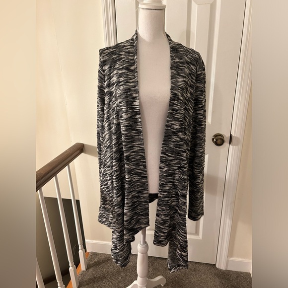 🎯CLEARANCE LAST CHANCE Anthropologie Gabriela Draped Cardigan NWT! - Picture 4 of 12